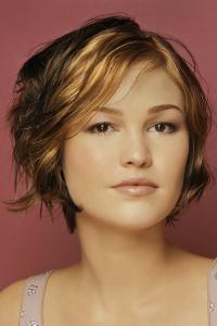 Julia Stiles