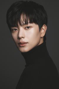 Photo de Yook Sung-jae : acteur