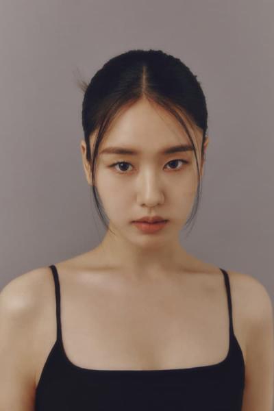 Photo de Ahn Eun-jin