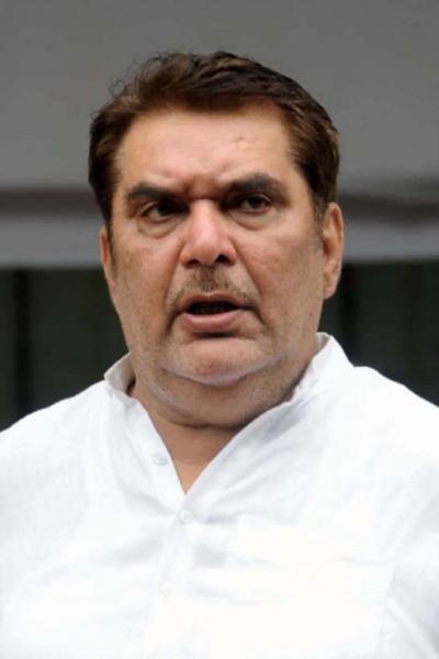 Photo de Raza Murad